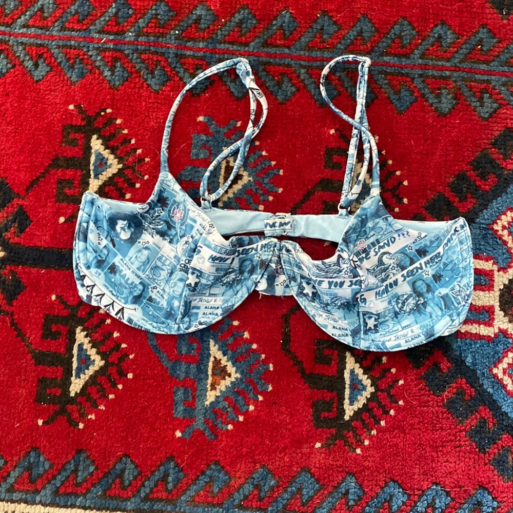 FRANKIES BIKINIS TOP XL NEW